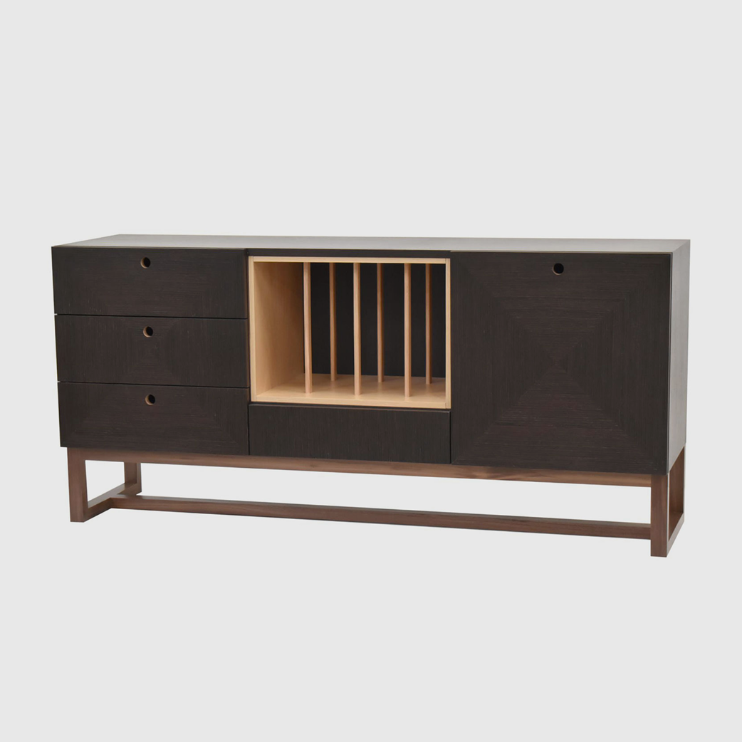 Nero Sideboard